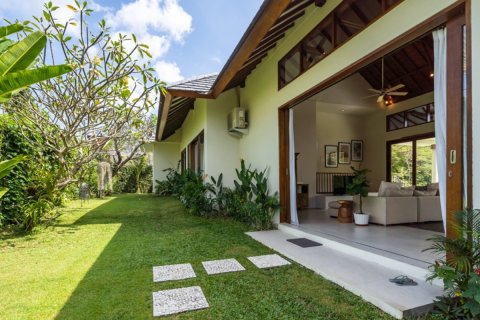 Вилла 320м2 в Бадунг, Индонезия № 9687 7