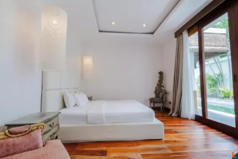 Вилла с 2 спальнями в Seminyak, Бадунг, Индонезия № 10516 12