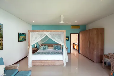 6 bedrooms Villa in Tibubeneng, Badung, Indonesia No. 10664 18