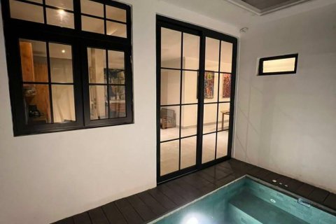 3 bedrooms Villa in Seminyak, Badung, Indonesia No. 9617 15