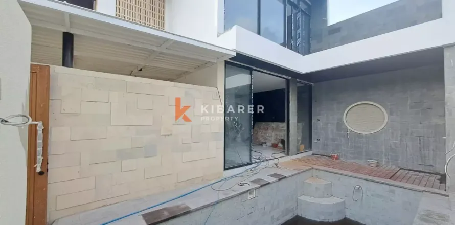 2 bedrooms Villa in Badung, Indonesia No. 12451
