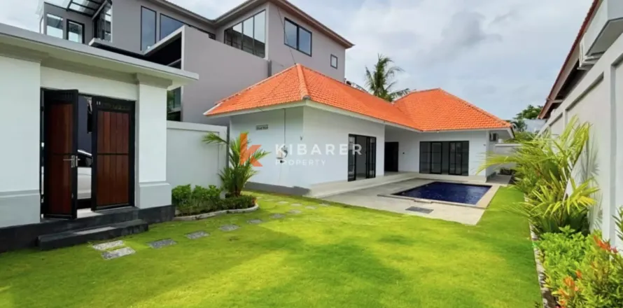 3 bedrooms Villa in Badung, Indonesia No. 12186