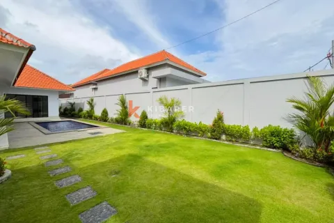 3 bedrooms Villa in Badung, Indonesia No. 12186 2
