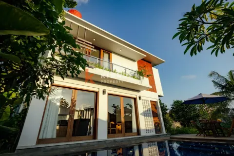 4 bedrooms Villa in Mengwi, Badung, Indonesia No. 12184 2