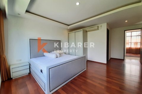 2 bedrooms Villa in Badung, Indonesia No. 12188 4