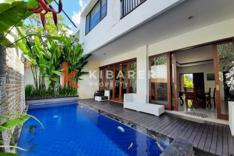 2 bedrooms Villa in Badung, Indonesia No. 12188