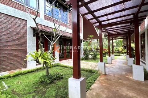 5 bedrooms Villa in Badung, Indonesia No. 12598 5