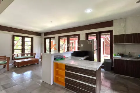 5 bedrooms Villa in Badung, Indonesia No. 12598 8