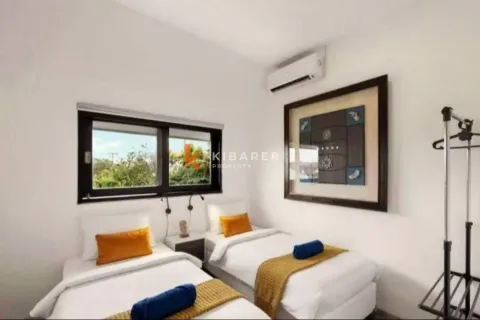 2 bedrooms Villa in Kerobokan, Badung, Indonesia No. 12597 10