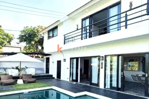 2 bedrooms Villa in Kerobokan, Badung, Indonesia No. 12597