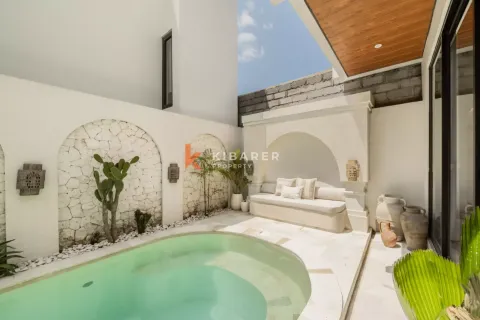 2 bedrooms Villa in Denpasar, Indonesia No. 12595 3
