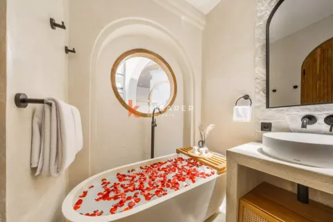 2 bedrooms Villa in Denpasar, Indonesia No. 12595 16