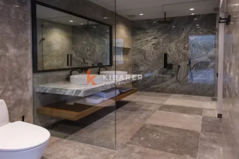 4 bedrooms Villa in Pererenan, Mengwi, Badung, Indonesia No. 11922 16