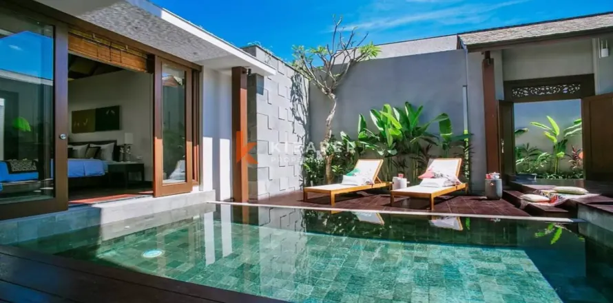 3 bedrooms Villa in Kerobokan, Badung, Indonesia No. 11924