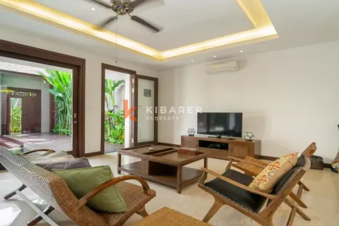 3 bedrooms Villa in Kerobokan, Badung, Indonesia No. 11924 10