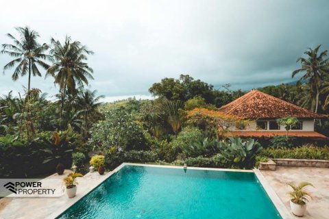 4 bedrooms Villa in Tabanan,  No. 8642 8