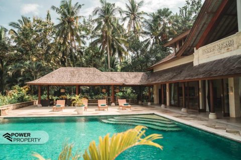 4 bedrooms Villa in Tabanan,  No. 8642 29