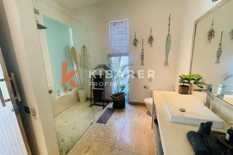 3 bedrooms Villa in Tibubeneng, Badung, Indonesia No. 13009 26