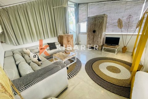 3 bedrooms Villa in Tibubeneng, Badung, Indonesia No. 13009 28
