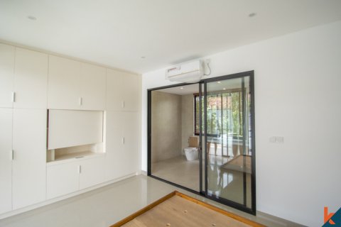 Вилла с 3 спальнями в Легиан, Kuta, Бадунг, Индонезия № 11109 16