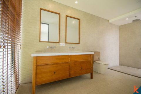 Вилла с 6 спальнями в Легиан, Kuta, Бадунг, Индонезия № 11108 20