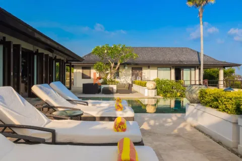 6 bedrooms Villa in Kuta, Badung, Indonesia No. 12319 8