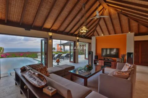 6 bedrooms Villa in Kuta, Badung, Indonesia No. 12319 5