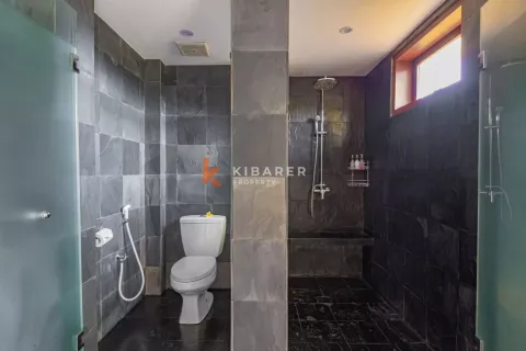 6 bedrooms Villa in Kuta, Badung, Indonesia No. 12319 14