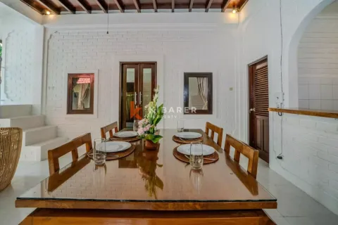 2 bedrooms Villa in Seminyak, Badung, Indonesia No. 12865 6