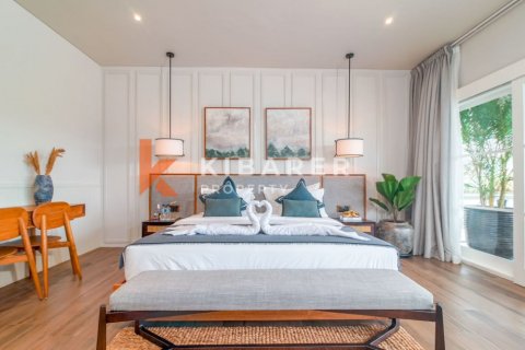 4 bedrooms Villa in Tibubeneng, Badung, Indonesia No. 12550 19