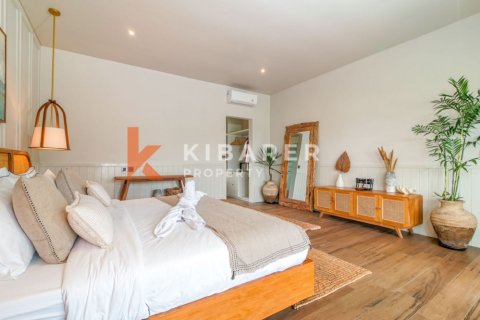 4 bedrooms Villa in Tibubeneng, Badung, Indonesia No. 12550 23