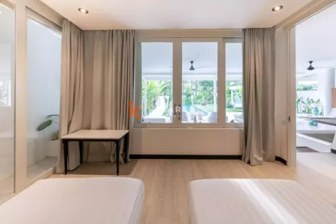 5 bedrooms Villa in Kerobokan, Badung, Indonesia No. 12551 14