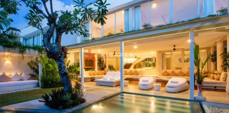 5 bedrooms Villa in Kerobokan, Badung, Indonesia No. 12551