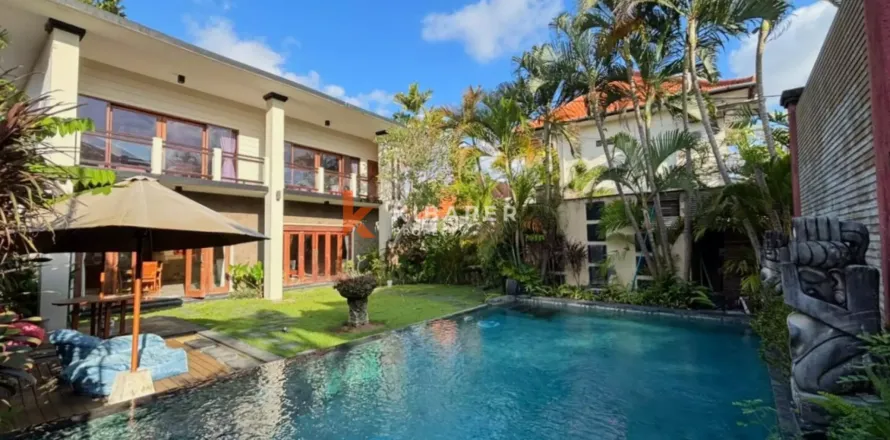 2 bedrooms Villa in Badung, Indonesia No. 11879