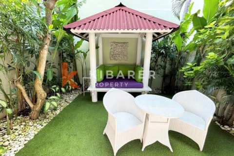 2 bedrooms Villa in Seminyak, Badung, Indonesia No. 11878 5