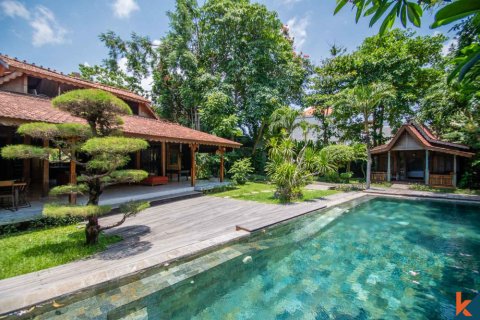 4 bedrooms Villa in Badung, Indonesia No. 10476 2