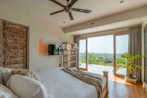 3 bedrooms Villa in Balangan, Indonesia No. 11961 16