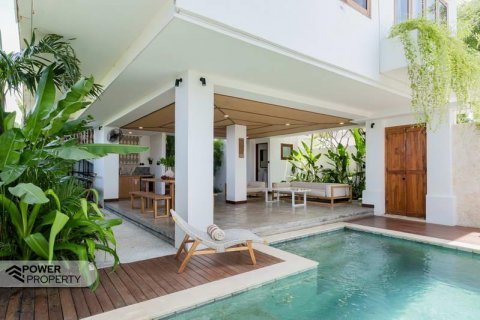 3 bedrooms Villa in South Kuta, Badung,  No. 9051 8