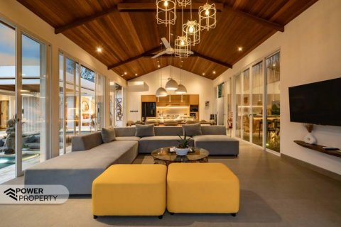 4 bedrooms Villa in Ubud, Gianyar,  No. 9049 5