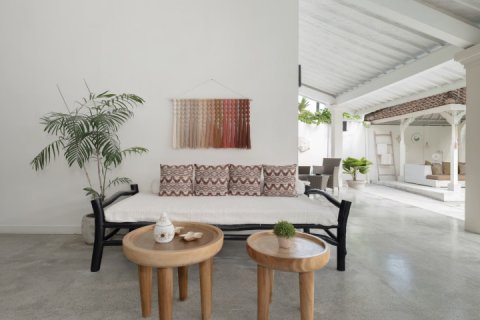 2 bedrooms Villa in Seminyak, Badung, Indonesia No. 13735 9