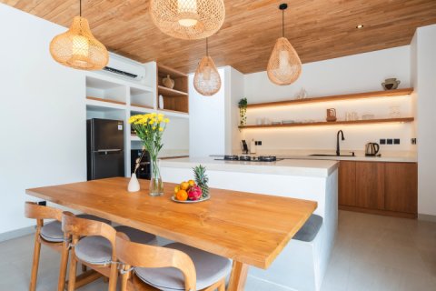 4 bedrooms Villa in Canggu, Badung, Indonesia No. 13739 6