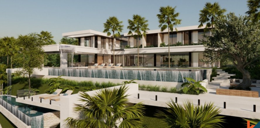 5 bedrooms Villa in Munggu, Mengwi, Badung, Indonesia No. 11464