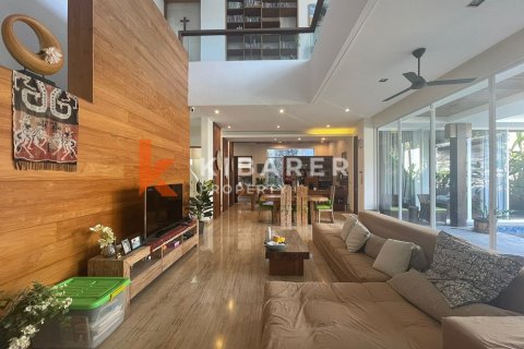 4 bedrooms Villa in Seminyak, Badung, Indonesia No. 12264 3