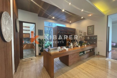 4 bedrooms Villa in Seminyak, Badung, Indonesia No. 12264 7