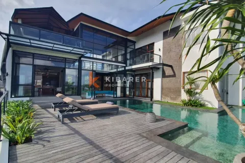 4 bedrooms Villa in Tibubeneng, Badung, Indonesia No. 12263