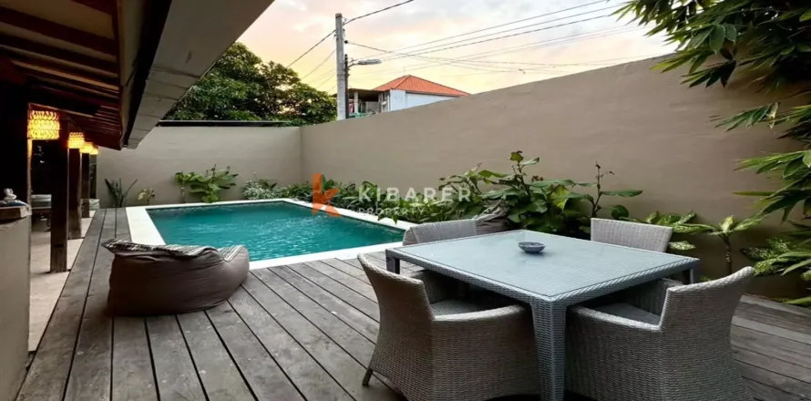 2 bedrooms Villa in Kerobokan, Badung, Indonesia No. 12265