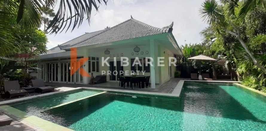 4 bedrooms Villa in Seminyak, Badung, Indonesia No. 12266
