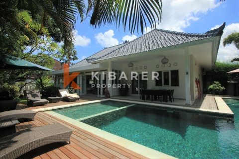 4 bedrooms Villa in Seminyak, Badung, Indonesia No. 12266 16