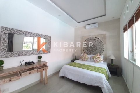 4 bedrooms Villa in Seminyak, Badung, Indonesia No. 12266 20