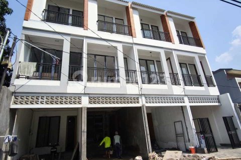 Дом с 3 спальнями в Cengkareng, Джакарта,  № 9146 2